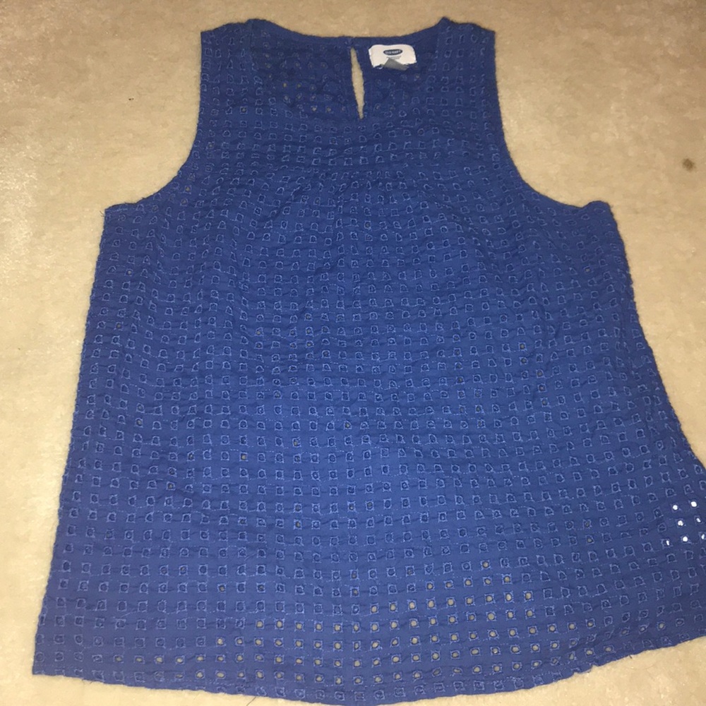 a cute top